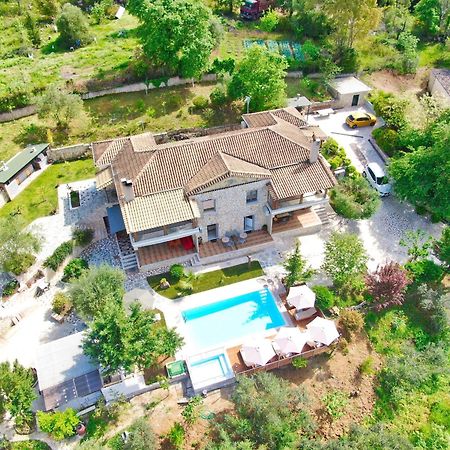 The Stone Villas Áno Korakiána 외부 사진